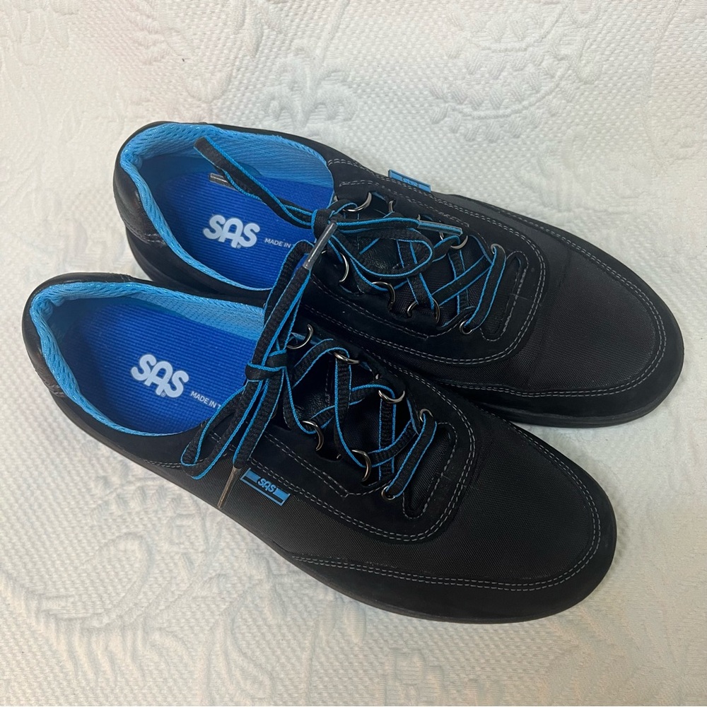 SAS Sporty Lace Up Athletic Sneaker 7.5M Black / Aqua Blue